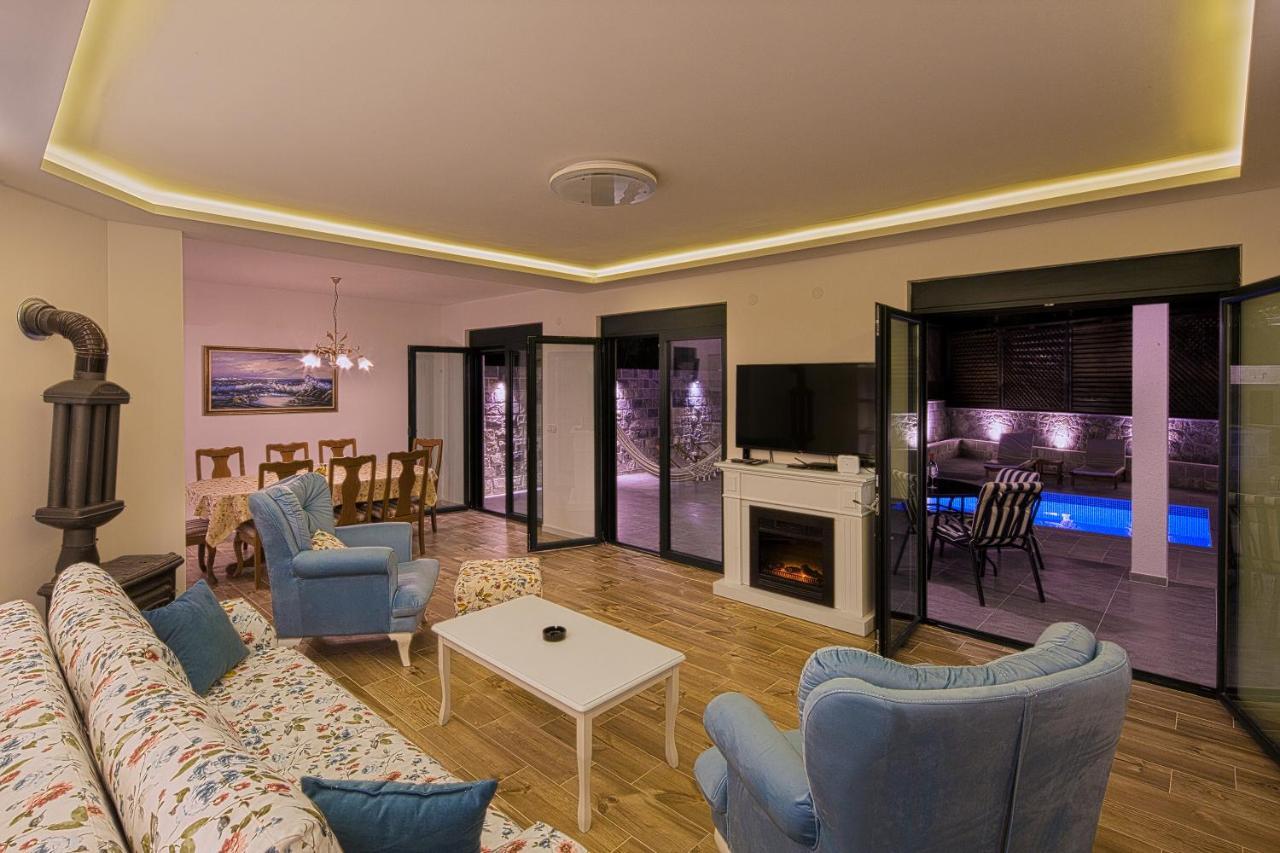 Villa Latina 2 Budva Luaran gambar