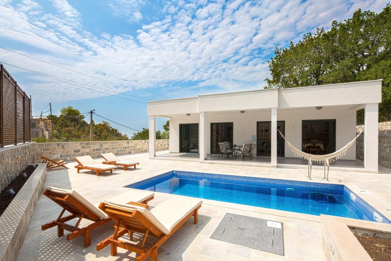 Villa Latina 2 Budva Luaran gambar