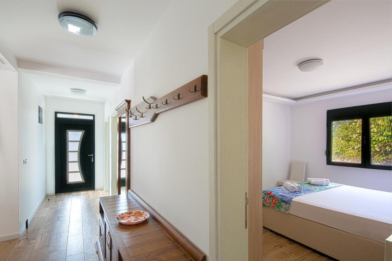 Villa Latina 2 Budva Luaran gambar