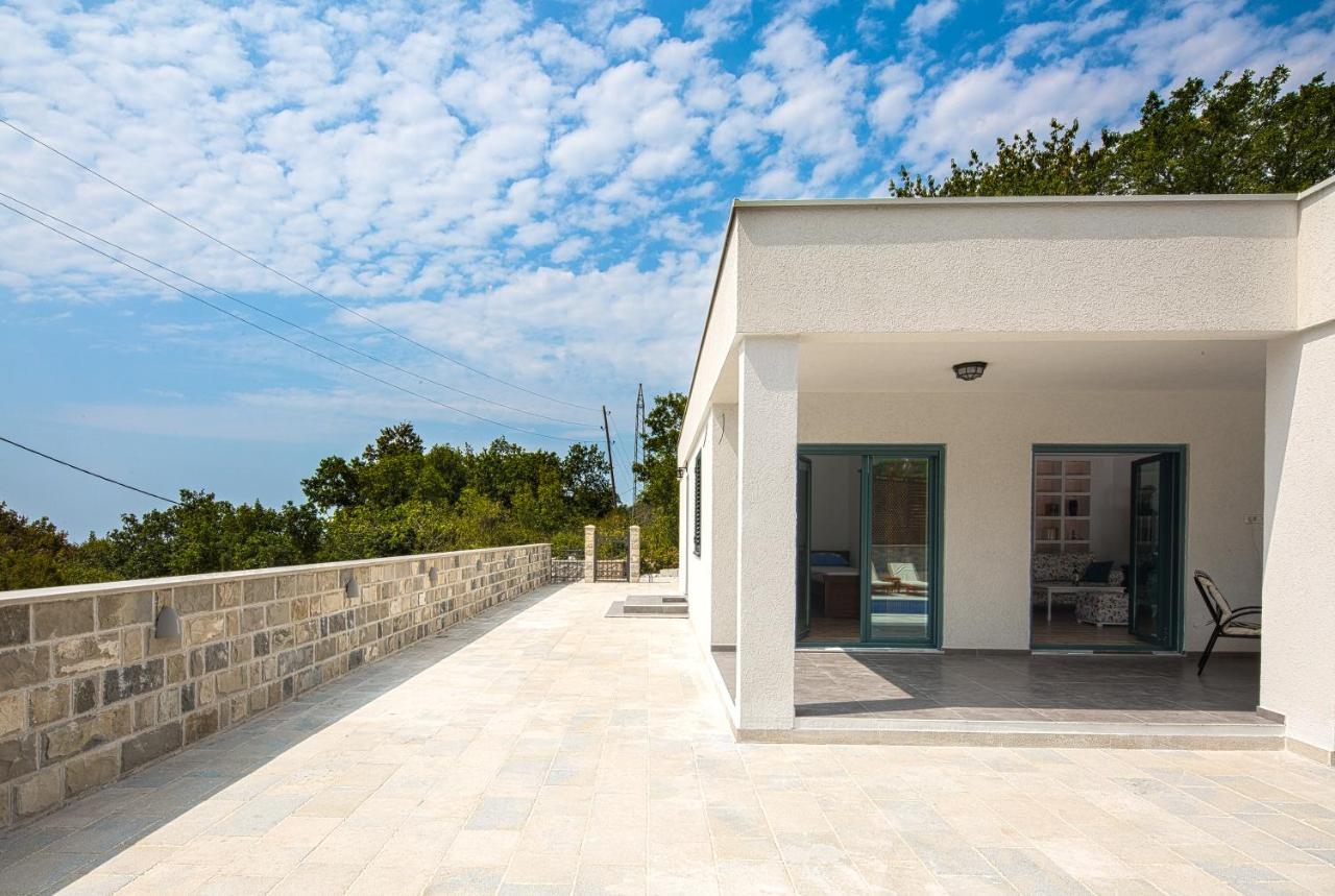 Villa Latina 2 Budva Luaran gambar